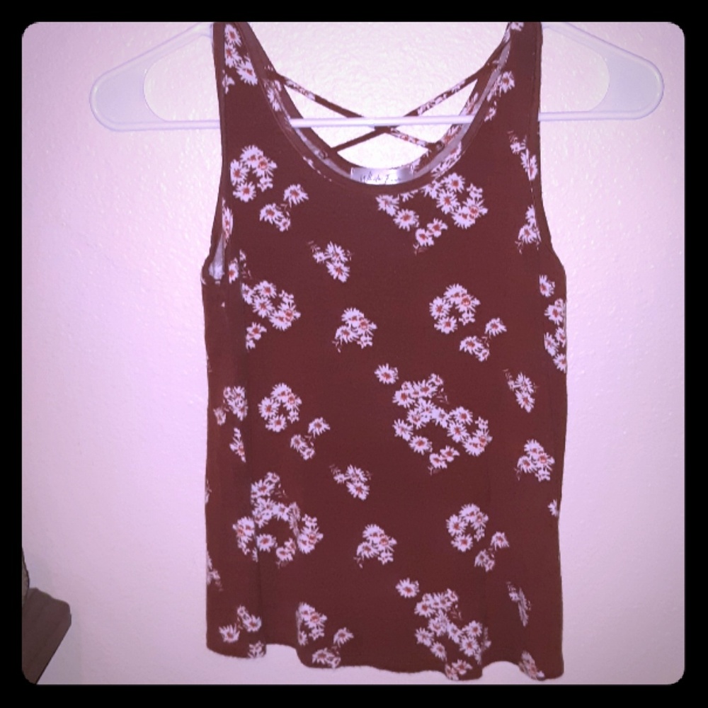 🌸Cross-Back Crop Top🌸